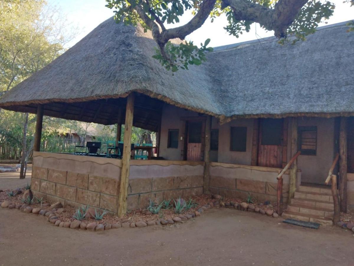 Nthakeni Bush & River Camp Pafuri Gate Exterior foto